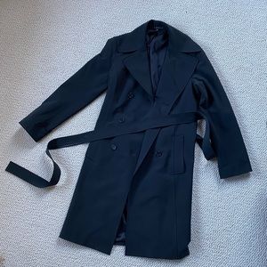 Perfect condition Theory trench coat / rain coat